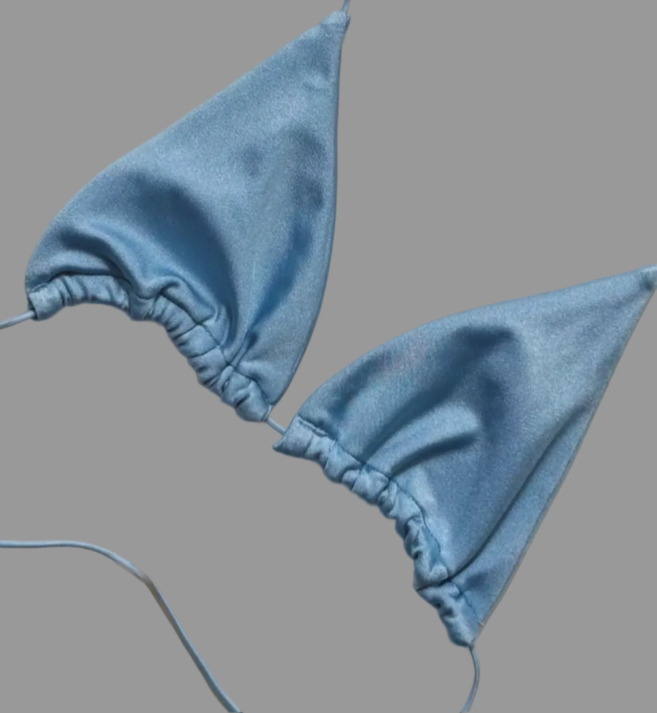 Frosty Doll Triangle Top
